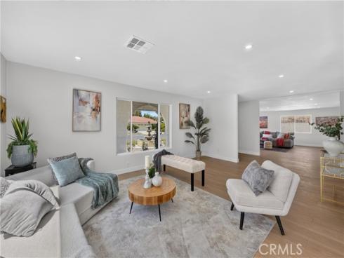 2301 N Lowell , Santa Ana, CA