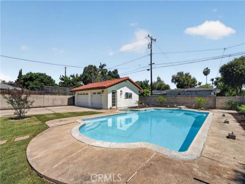 2301 N Lowell , Santa Ana, CA