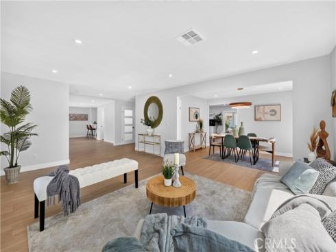 2301 N Lowell , Santa Ana, CA