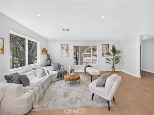 2301 N Lowell , Santa Ana, CA