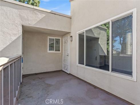1370 Cabrillo Park H Drive, Santa Ana, CA