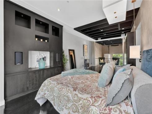 123 E City Place Drive, Santa Ana, CA