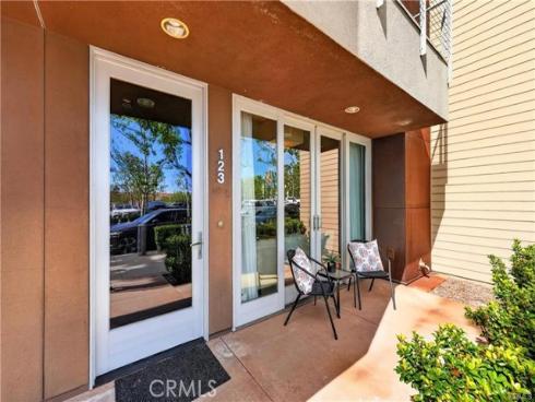 123 E City Place Drive, Santa Ana, CA