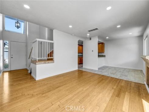 4828 W 5th E , Santa Ana, CA