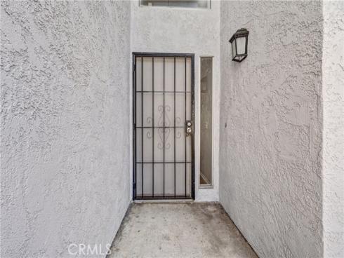 4828 W 5th E , Santa Ana, CA