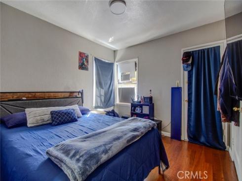 1402 S Poplar Street, Santa Ana, CA