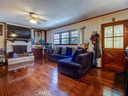 1402 S Poplar Street, Santa Ana, CA