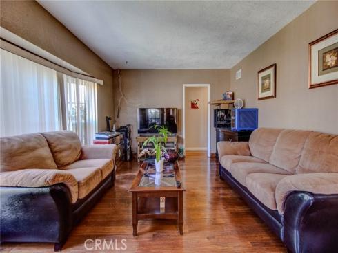 1402 S Poplar Street, Santa Ana, CA