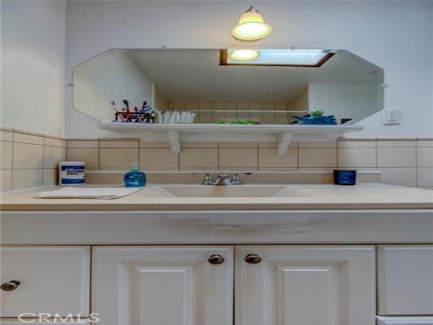 1402 S Poplar Street, Santa Ana, CA