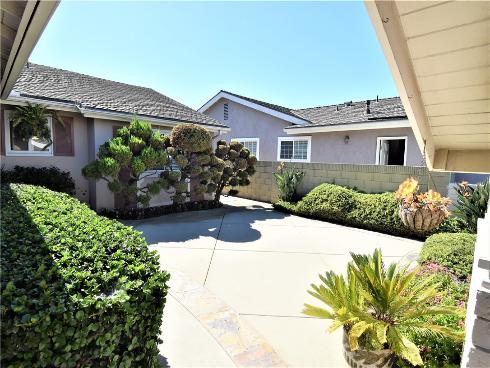 4624 Ironwood Avenue, Seal Beach, CA