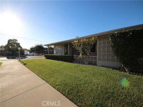 13350 Saint Andrews 68F Drive, Seal Beach, CA