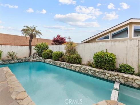3521 Fern Circle, Seal Beach, CA