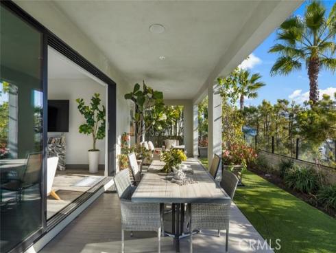 10 Ocean Place, Seal Beach, CA