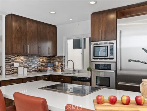 154 12th Street, Seal Beach, CA