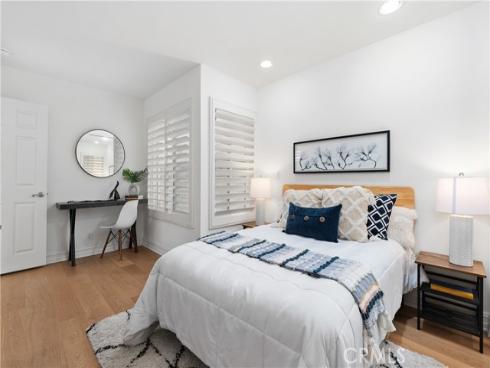 154 12th Street, Seal Beach, CA