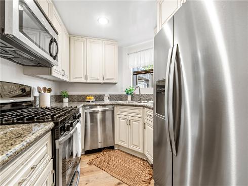 12564 Montecito 4 Road, Seal Beach, CA