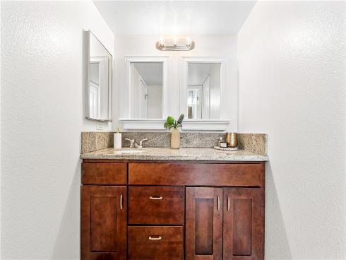 12564 Montecito 4 Road, Seal Beach, CA