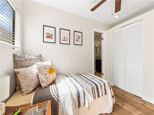 12564 Montecito 4 Road, Seal Beach, CA