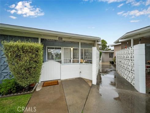 13741 Annandale 18A Drive, Seal Beach, CA