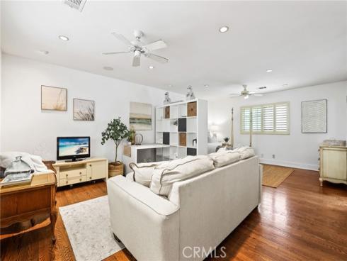 212 2nd Street, Seal Beach, CA