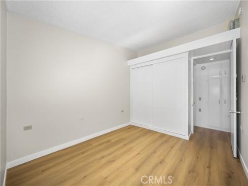 1561  Interlachen  260K  RoadM-10, Seal Beach, CA