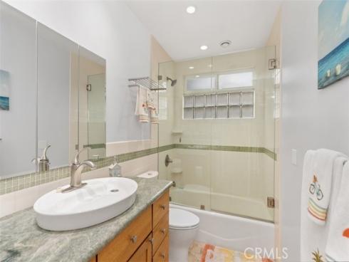 104 Princeton Circle, Seal Beach, CA