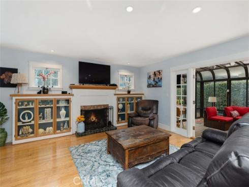 104 Princeton Circle, Seal Beach, CA