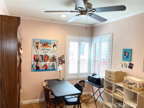 258 17th Street, Seal Beach, CA