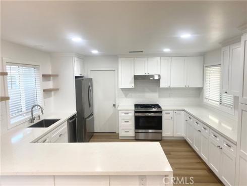 4681 Ironwood Avenue, Seal Beach, CA