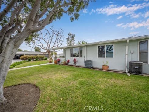 1301 Skokie 27L RoadM-3, Seal Beach, CA