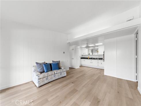 1421 Golden Rain 87E , Seal Beach, CA