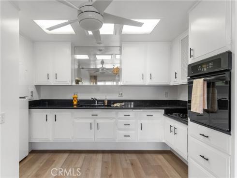 1421 Golden Rain 87E , Seal Beach, CA