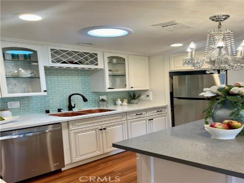 13561 Medinac Lane M5 70l , Seal Beach, CA