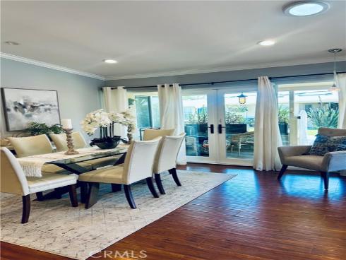 13561 Medinac Lane M5 70l , Seal Beach, CA