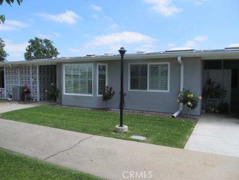 1563 Monterey Rd., M2-23e , Seal Beach, CA