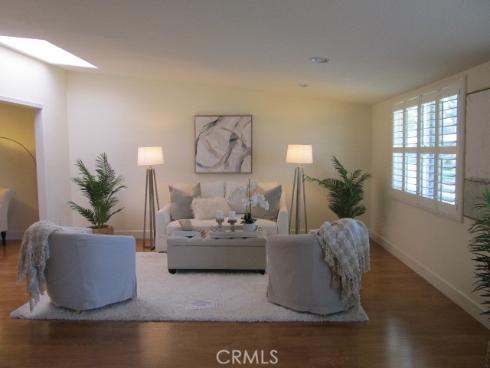 1563 Monterey Rd., M2-23e , Seal Beach, CA