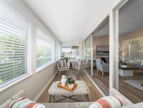 1930  St John  29L  RoadM-15, Seal Beach, CA