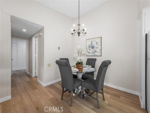 1930  St John  29L  RoadM-15, Seal Beach, CA