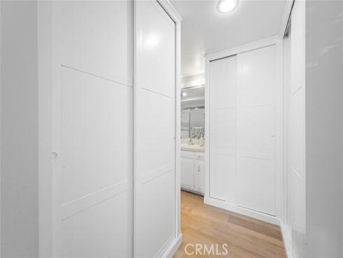 1930  St John  29L  RoadM-15, Seal Beach, CA