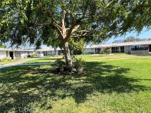 13962  El Dorado Dr., M2-60e  , Seal Beach, CA