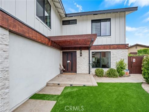 3550  Goldenrod   Circle, Seal Beach, CA