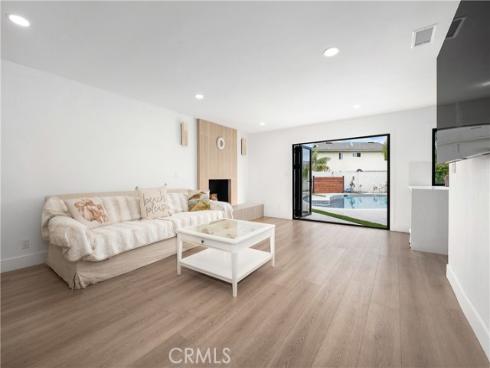 3550  Goldenrod   Circle, Seal Beach, CA