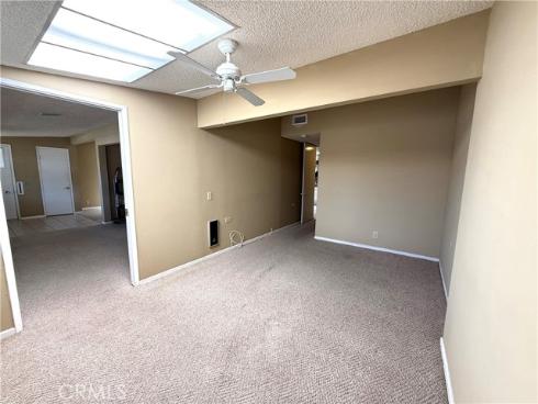 1190 Northwood 165J M7, Seal Beach, CA