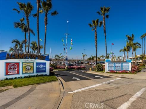 1207 Seal Way, Seal Beach, CA