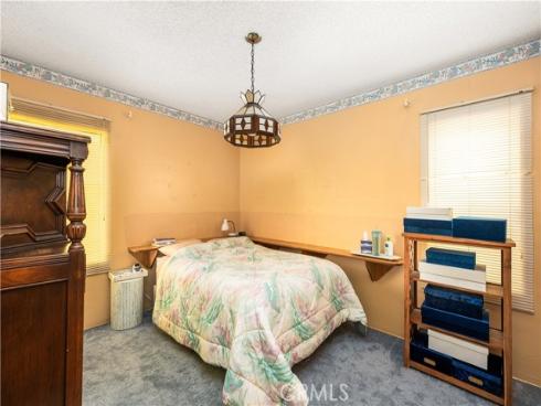 1207 Seal Way, Seal Beach, CA