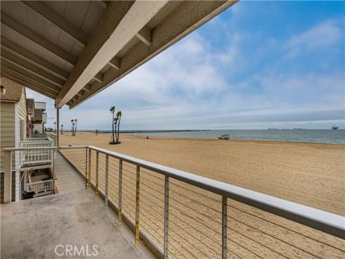 1207 Seal Way, Seal Beach, CA