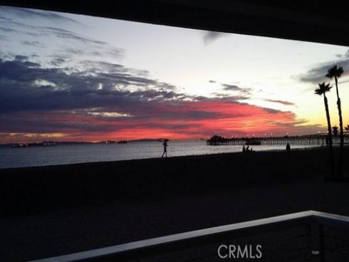 1207 Seal Way, Seal Beach, CA