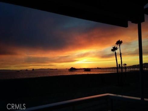 1207 Seal Way, Seal Beach, CA