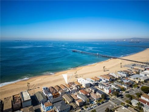 1207 Seal Way, Seal Beach, CA