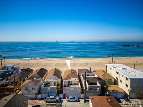 1207 Seal Way, Seal Beach, CA